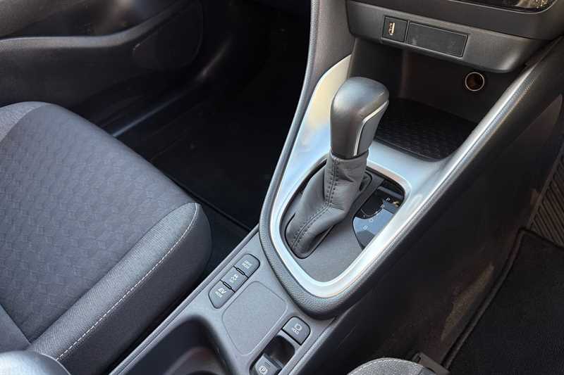 Used Toyota Yaris 2022 for sale - 77322108: Photo 14