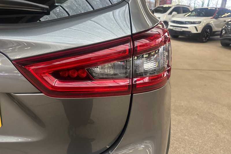 Used Nissan Qashqai 2018 for sale - 78120285: Photo 32