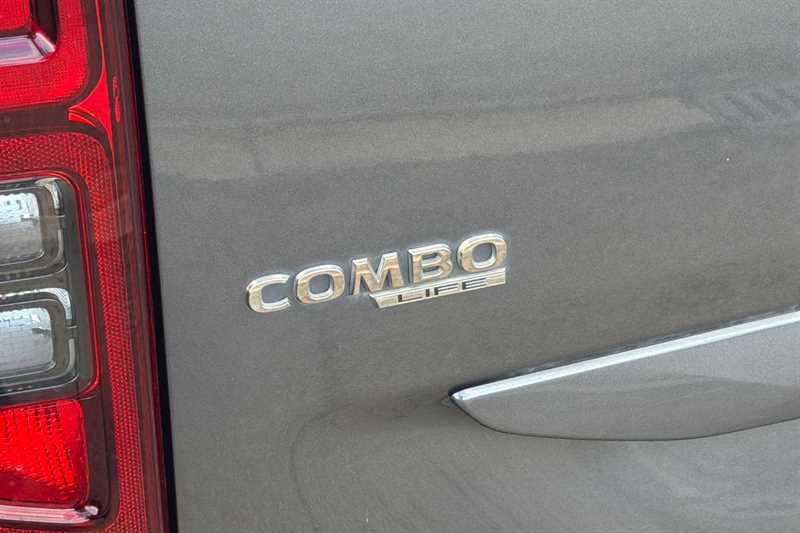 Used Vauxhall Combo Life 2021 for sale - 76489466: Photo 30