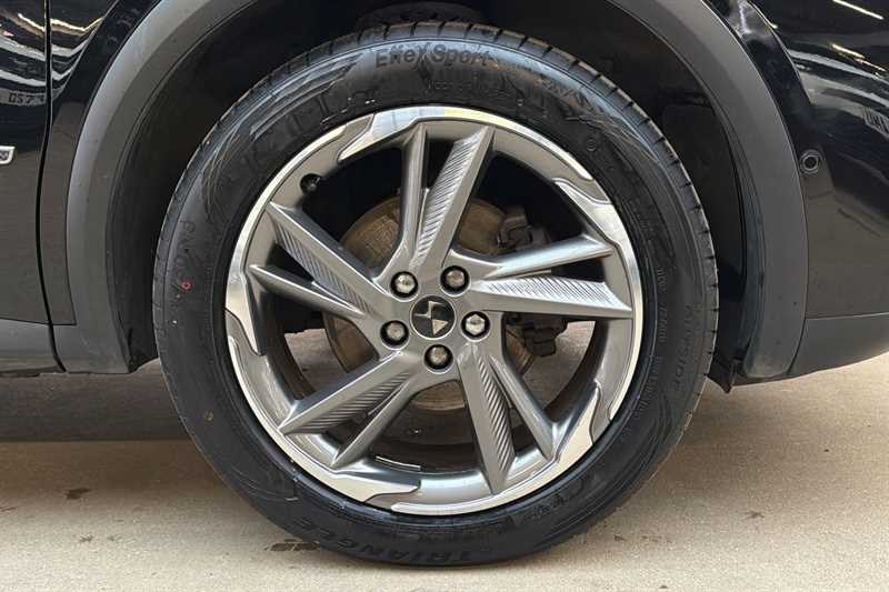 Used DS Automobiles DS 7 Crossback 2018 for sale - 76944949: Photo 11