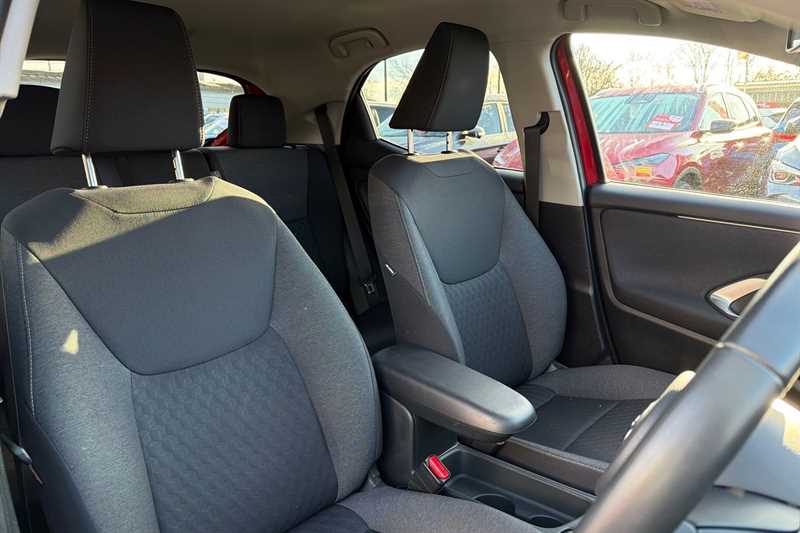 Used Toyota Yaris for sale - 77348670: Photo 23