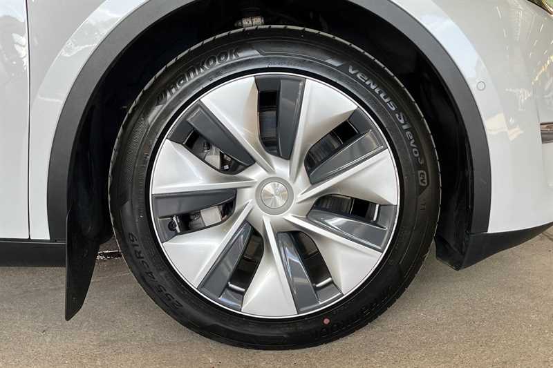 Used Tesla Model Y 2022 for sale - 76524897: Photo 11