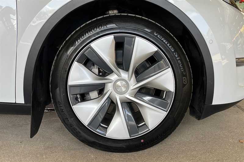 Used Tesla Model Y 2022 for sale - 76524897: Photo 9