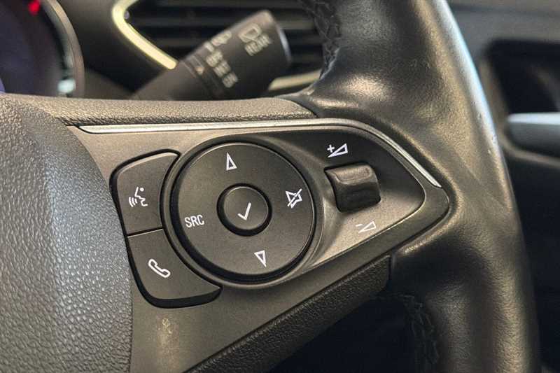 Used Vauxhall Crossland 2022 for sale - 76939308: Photo 22