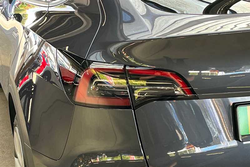 Used Tesla Model Y 2023 for sale - 76525235: Photo 31