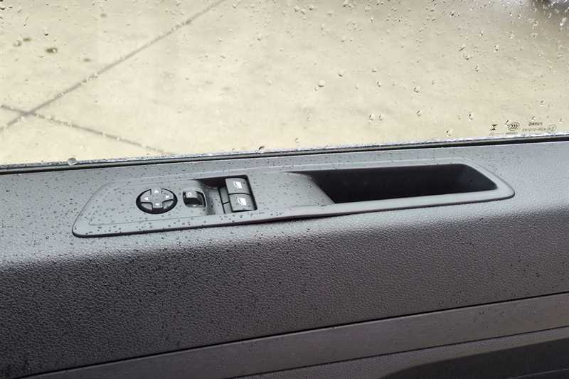 Used Vauxhall Vivaro 2026 for sale - 77844044: Photo 16