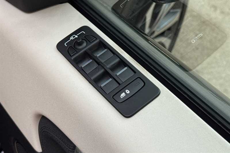 Used Land Rover Discovery Sport 2019 for sale - 76443174: Photo 16