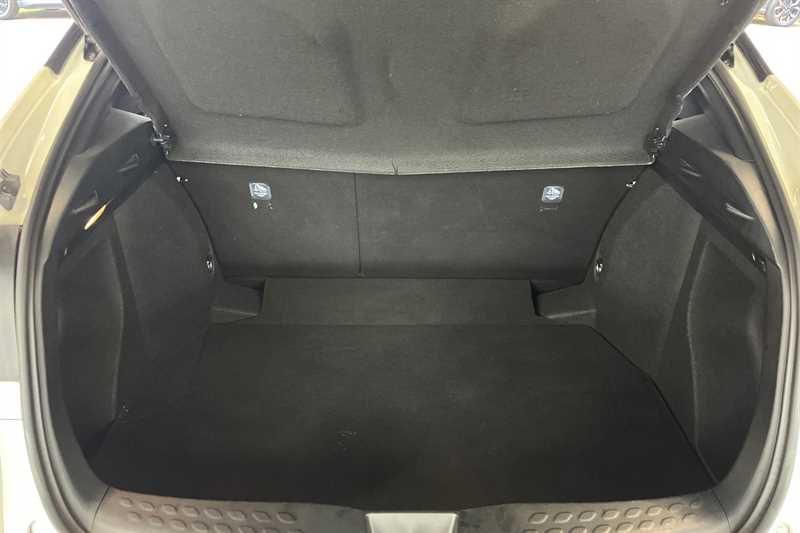 Used Toyota C-HR 2022 for sale - 77402049: Photo 25