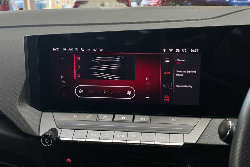 Used Vauxhall Astra 2024 for sale - 76448652: Photo 15