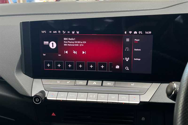 Used Vauxhall Astra 2024 for sale - 76448652: Photo 17