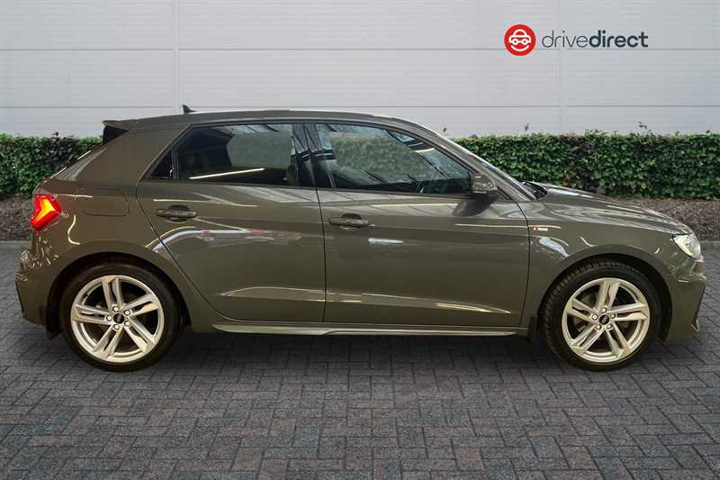 Used Audi A1 2022 for sale - 77334920: Photo 2