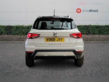 Used SEAT Arona 2018 for sale - 79397926: Photo