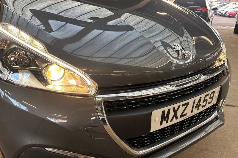 Used Peugeot 208 2018 for sale - 77757029: Photo 38