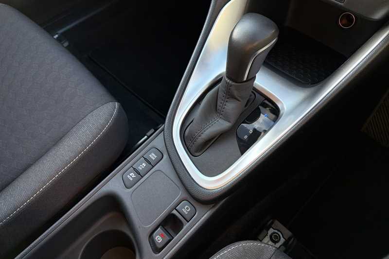 Used Toyota Yaris 2022 for sale - 77401848: Photo 41