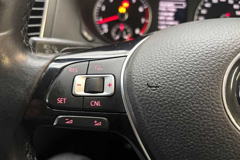 Used Volkswagen Sharan 2019 for sale - 77402928: Photo 21