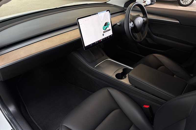 Used Tesla Model 3 2021 for sale - 77362890: Photo 44