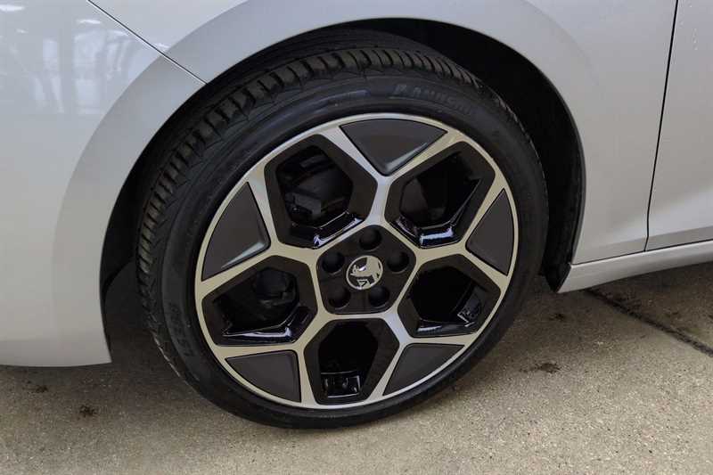 Used Vauxhall Astra 2024 for sale - 77930422: Photo 9