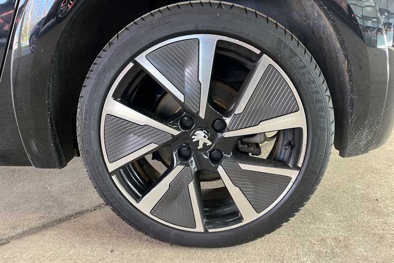 Used Peugeot E-208 2023 for sale - 76956003: Photo 12