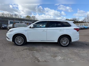 Used Mitsubishi Outlander 2018 for sale - 78120575: Photo