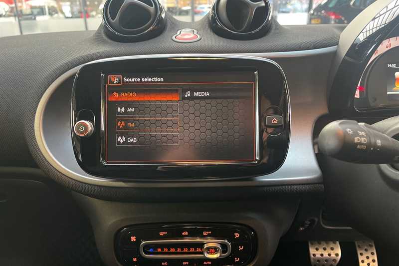 Used smart fortwo 2023 for sale - 77473665: Photo 17