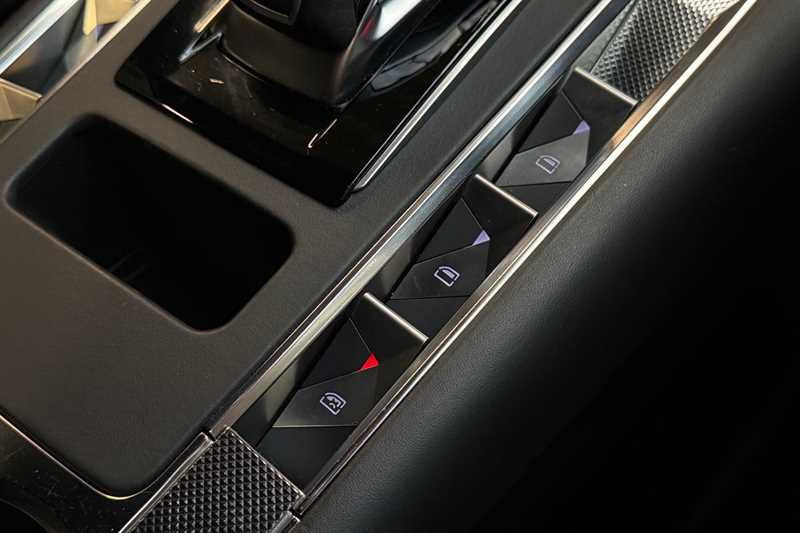 Used DS Automobiles DS 7 Crossback for sale - 76903147: Photo 16