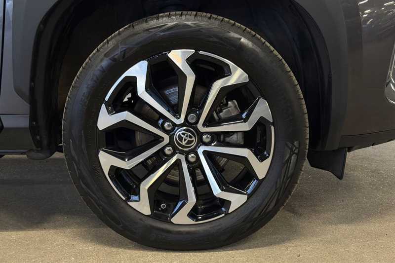 Used Toyota Yaris Cross 2022 for sale - 76463102: Photo 12