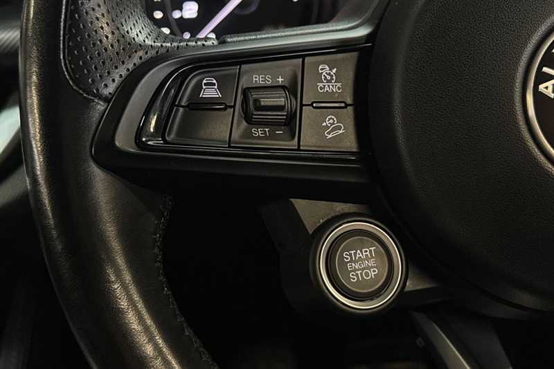 Used Alfa Romeo Stelvio 2022 for sale - 76447919: Photo 21