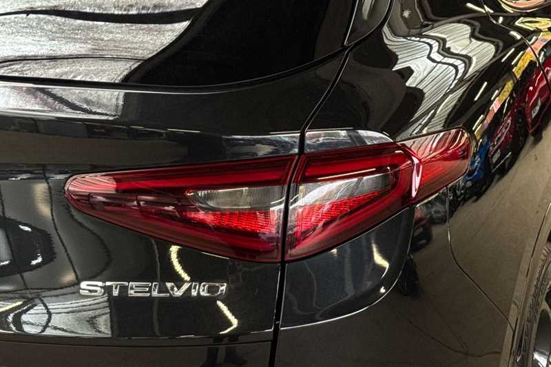 Used Alfa Romeo Stelvio 2022 for sale - 76447919: Photo 32
