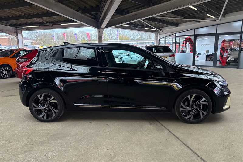 Used Renault Clio 2023 for sale - 78142521: Photo 2