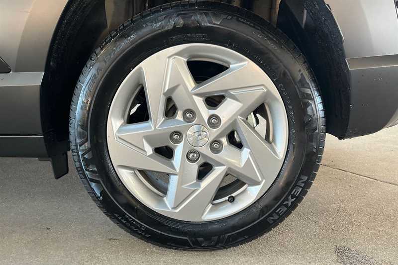 Used Hyundai KONA 2025 for sale - 76945206: Photo 11