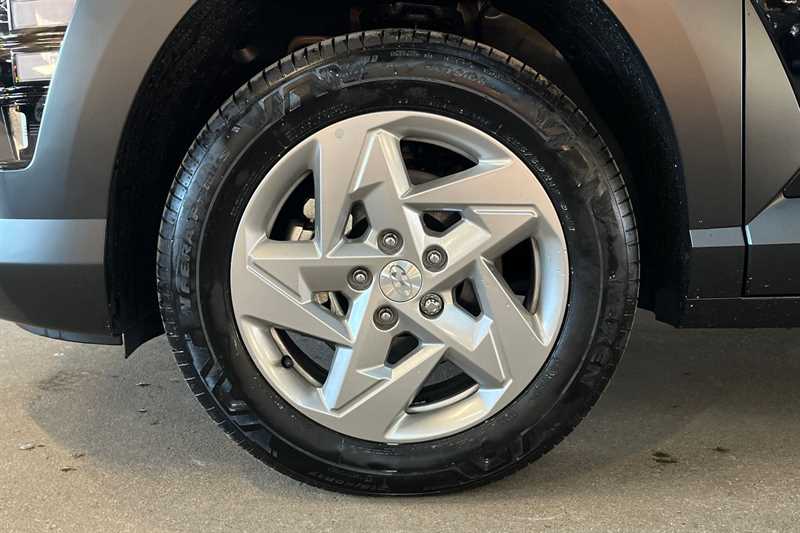 Used Hyundai KONA 2025 for sale - 76945206: Photo 12