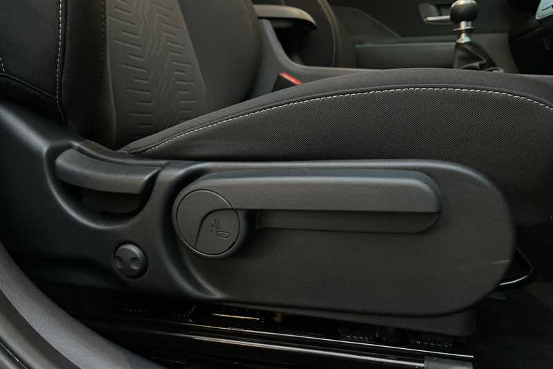 Used Hyundai KONA 2025 for sale - 76945206: Photo 26