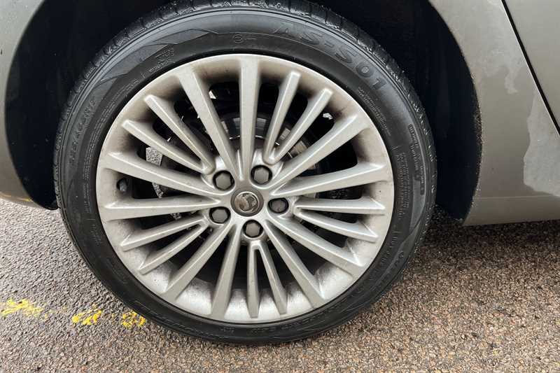 Used Vauxhall Astra 2018 for sale - 77444189: Photo 5