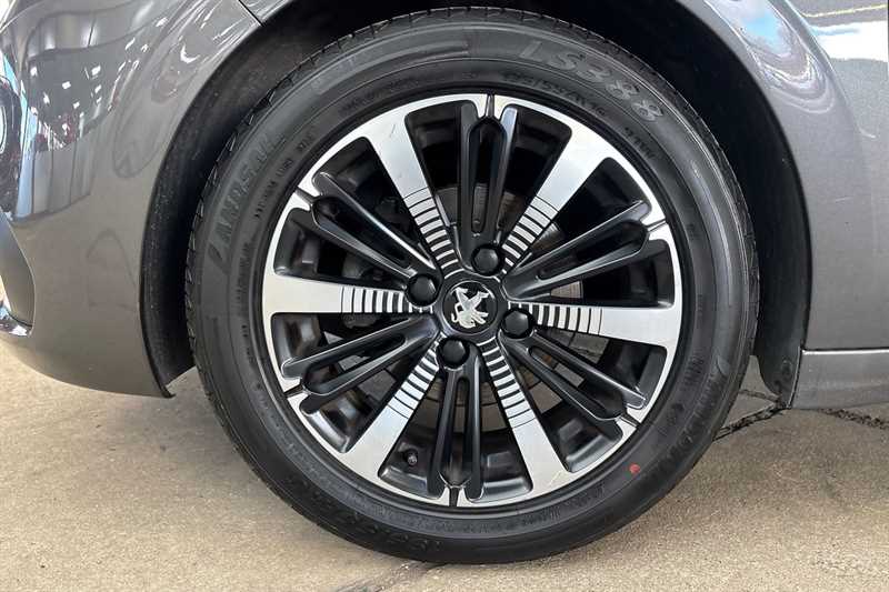 Used Peugeot 208 2018 for sale - 77843169: Photo 12