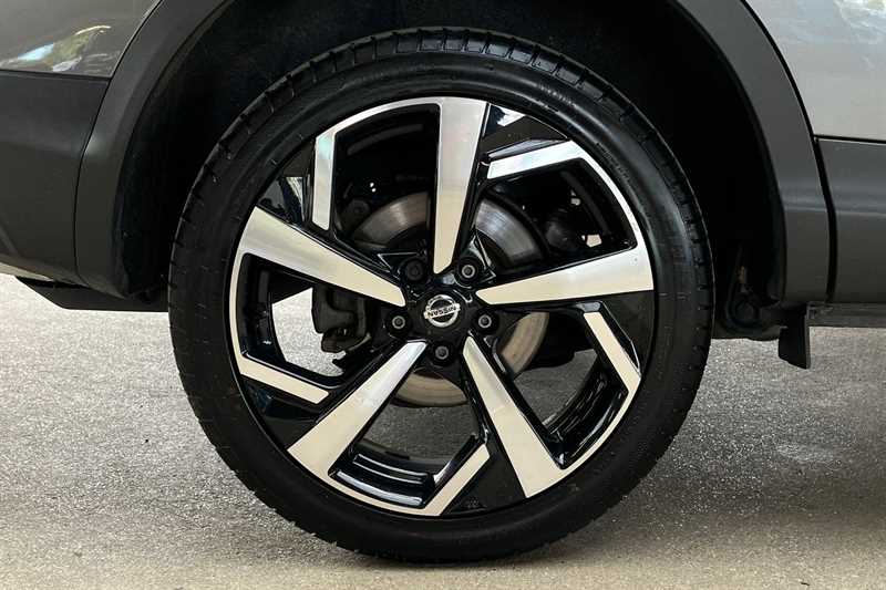 Used Nissan Qashqai 2018 for sale - 76530204: Photo 10