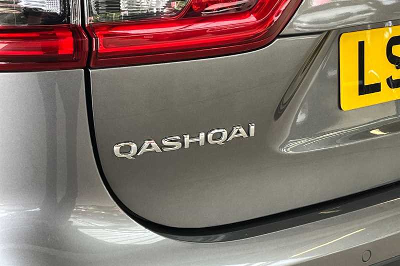 Used Nissan Qashqai 2018 for sale - 76530204: Photo 30