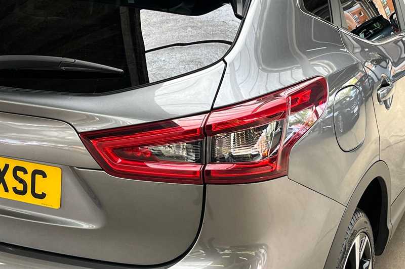 Used Nissan Qashqai 2018 for sale - 76530204: Photo 32