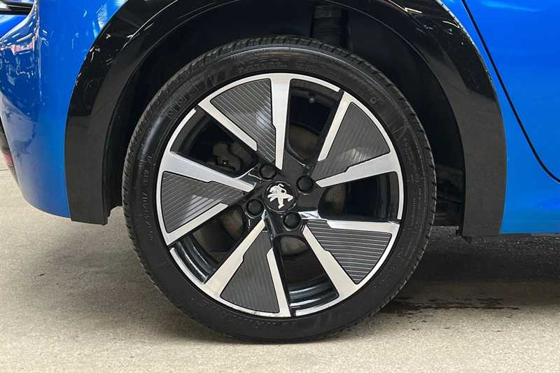 Used Peugeot E-208 2020 for sale - 76088168: Photo 11