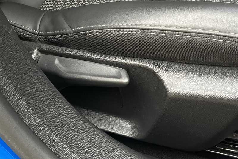 Used Peugeot E-208 2020 for sale - 76088168: Photo 26