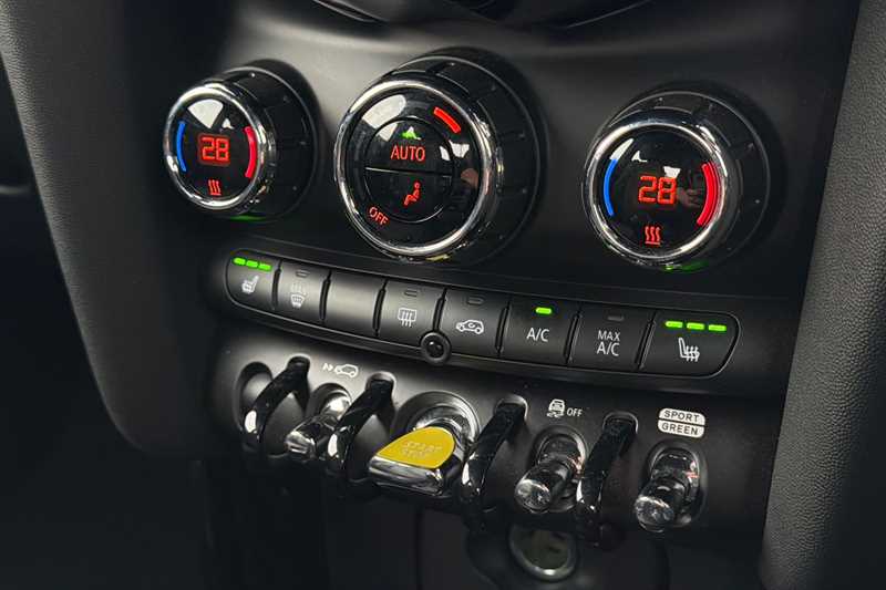 Used MINI Hatch 2022 for sale - 77323020: Photo 15