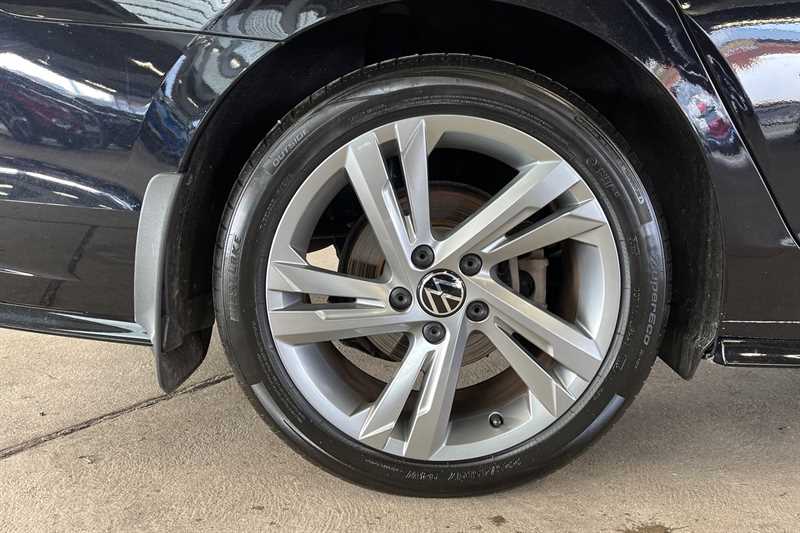 Used Volkswagen Golf 2022 for sale - 76944980: Photo 10