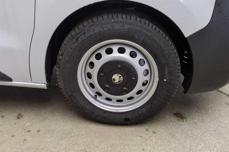 Used Vauxhall Vivaro 2026 for sale - 77944568: Photo 9