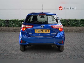Used Toyota Yaris 2019 for sale - 79770321: Photo