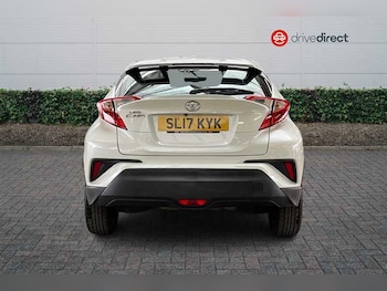 Used Toyota C-HR 2017 for sale - 78687105: Photo