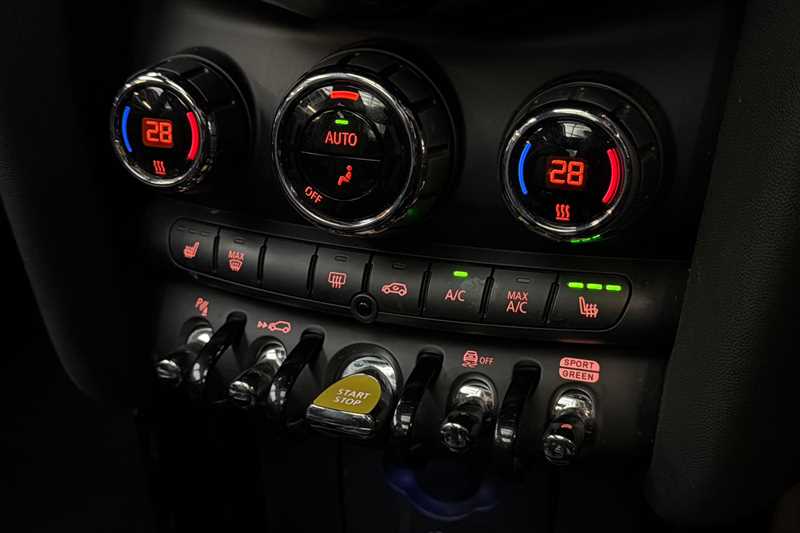 Used MINI Hatch 2022 for sale - 77362252: Photo 15