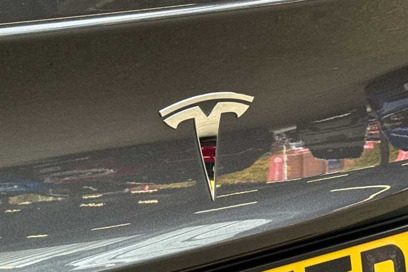 Used Tesla Model 3 2021 for sale - 76442901: Photo 42