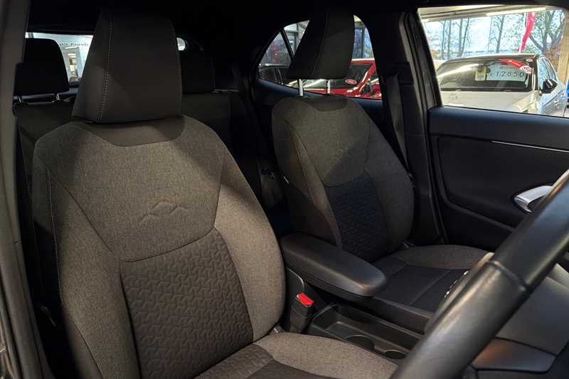 Used Toyota Yaris Cross 2022 for sale - 76529374: Photo 23