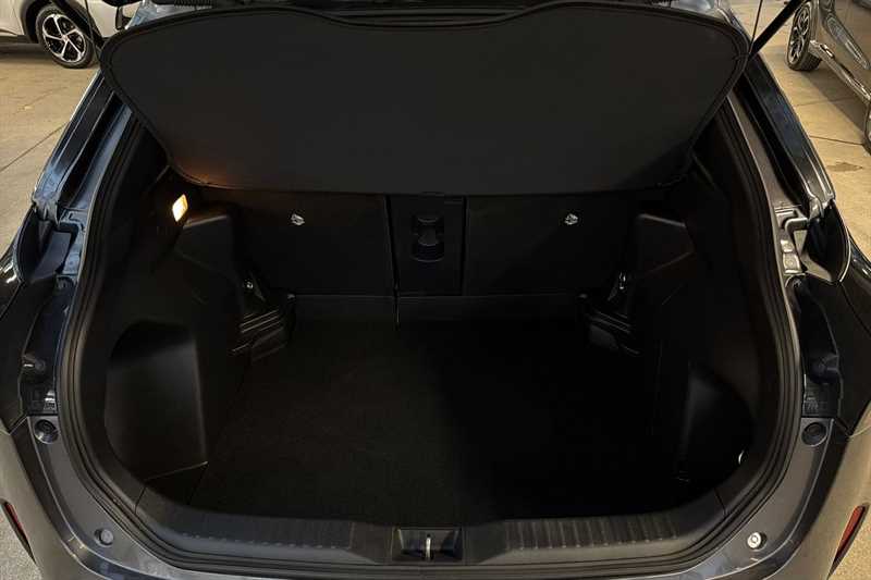 Used Toyota Yaris Cross 2022 for sale - 76529374: Photo 25