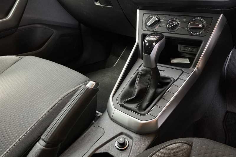 Used Volkswagen Polo 2023 for sale - 76844228: Photo 14