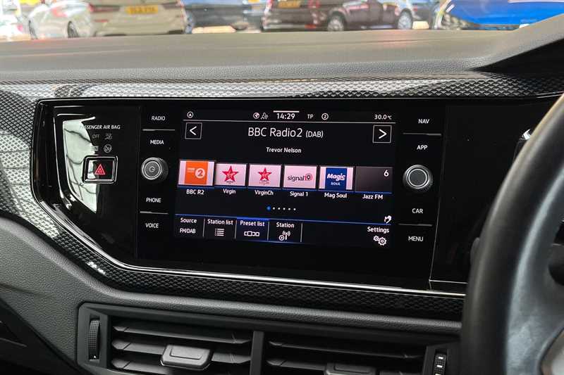 Used Volkswagen Polo 2023 for sale - 76844228: Photo 17